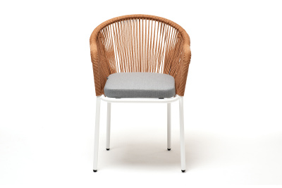 "Лион" стул плетеный из роупа, каркас из стали светло-серый (RAL7035) муар, роуп оранжевый меланж круглый, ткань светло-серая